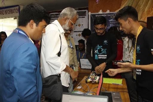 CSE Project Showcase Highlights Student Innovation and Creativity